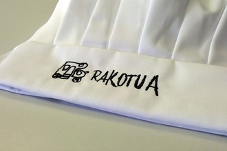 Rakotua - Výšivka na kuchařskou čepici